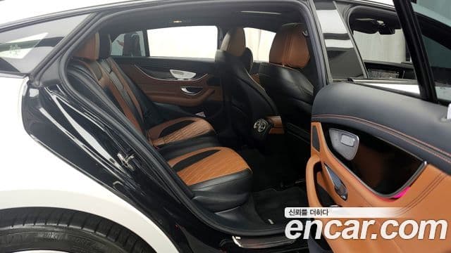 Mercedes-Benz AMG GT 4도어 43 4MATIC+, 2022 12