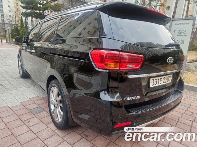 Kia The / новый New Carnival Special, 2019 4