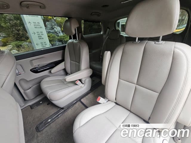 Kia The / новый New Carnival Special, 2019 13