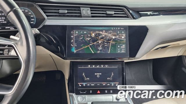 Audi e-Tron, 2020 14