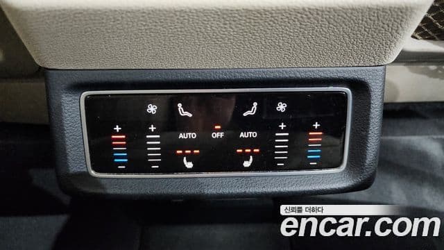 Audi e-Tron, 2020 19