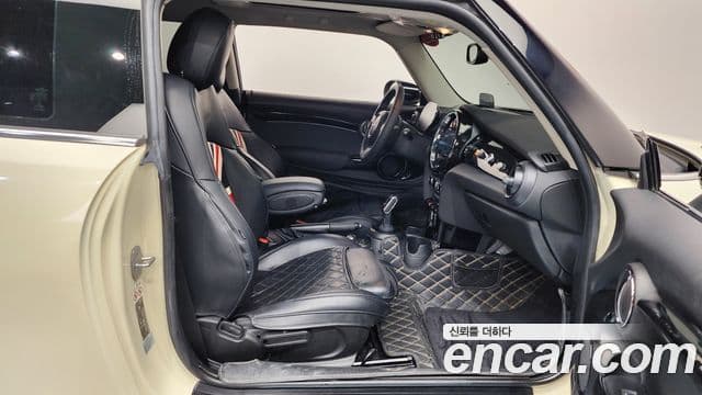 Mini Cooper S 3세대, 2022 11