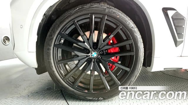 BMW X5 (G05) xDrive 40d M Sport онлайн Exclusive Edition, 2026 все фото