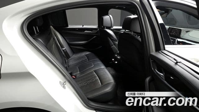 BMW 5시리즈 (G30) 520d M Sport Plus, 2020 12