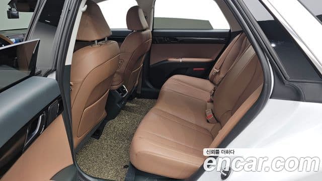 Hyundai Grandeur (GN7) Exclusive, 2025 12