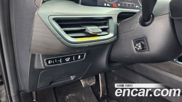 Kia K8 Platinum, 2024 14