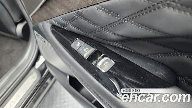 Kia K8 Platinum, 2024 18