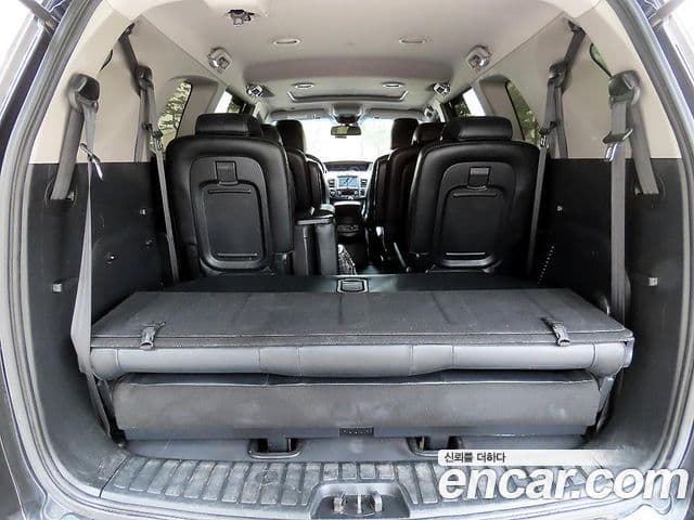 KG모빌리티(SsangYong) Korando 투리스모 4WD RX 9인승, 2018 18