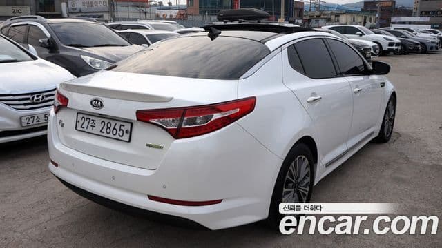 Kia K5 гибрид Prestige, 2012 6