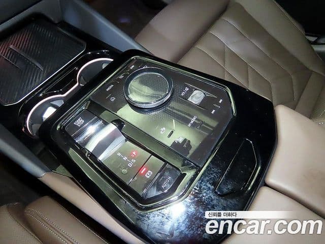 BMW 5시리즈 (G60) 520i M Sport, 2025 10