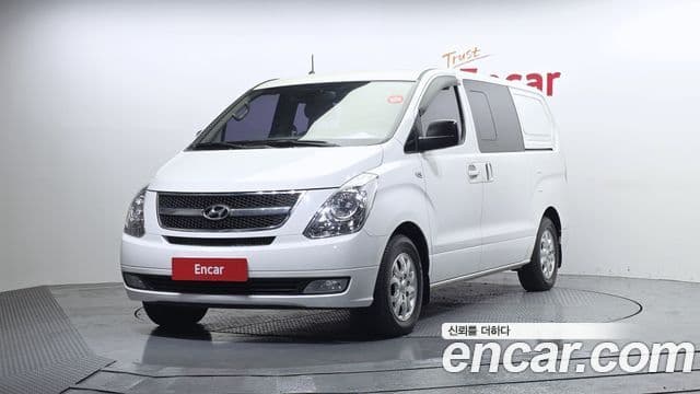 Hyundai Grand Starex CVX Luxury, 2012 1