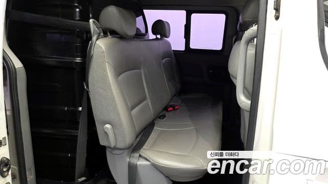 Hyundai Grand Starex CVX Luxury, 2012 12