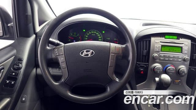 Hyundai Grand Starex CVX Luxury, 2012 13