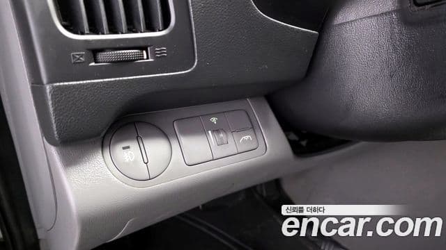 Hyundai Grand Starex CVX Luxury, 2012 18