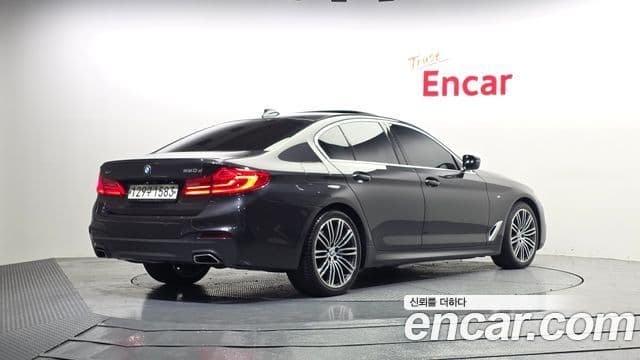 BMW 5시리즈 (G30) 520d xDrive M Sport Plus, 2020 2