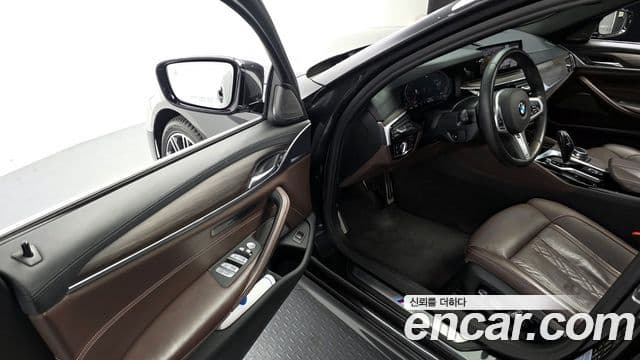 BMW 5시리즈 (G30) 520d xDrive M Sport Plus, 2020 11