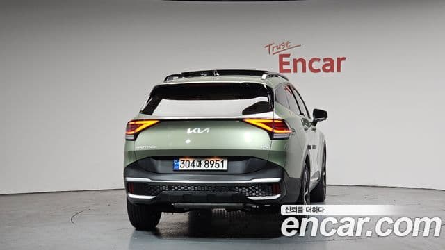 Kia Sportage 5세대 гибрид Signature Gravity 4WD, 2023 4