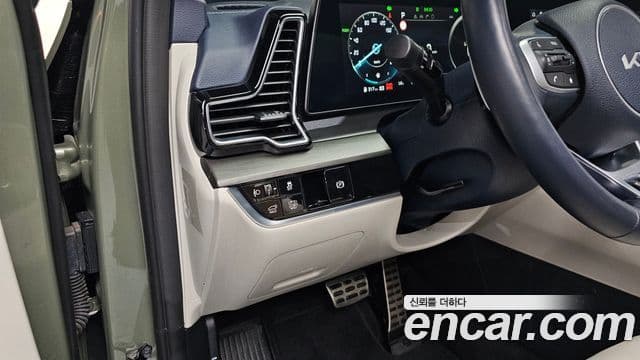 Kia Sportage 5세대 гибрид Signature Gravity 4WD, 2023 13