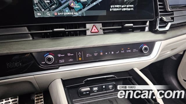 Kia Sportage 5세대 гибрид Signature Gravity 4WD, 2023 17