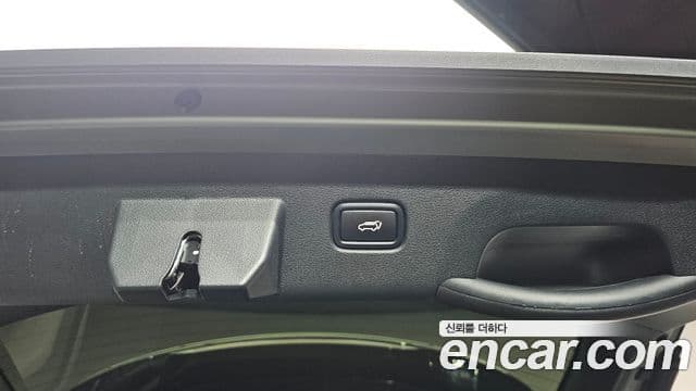 Kia Sportage 5세대 гибрид Signature Gravity 4WD, 2023 20