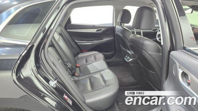 Hyundai The / новый New Grandeur IG Exclusive, 2021 12