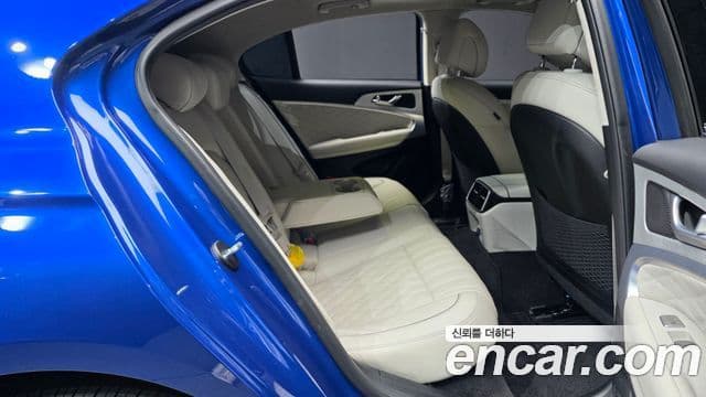 Genesis The / новый New G70 슈팅브레이크, 2024 12