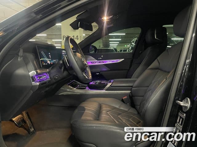 BMW 7시리즈 (G70) 740i xDrive M Sport, 2024 11