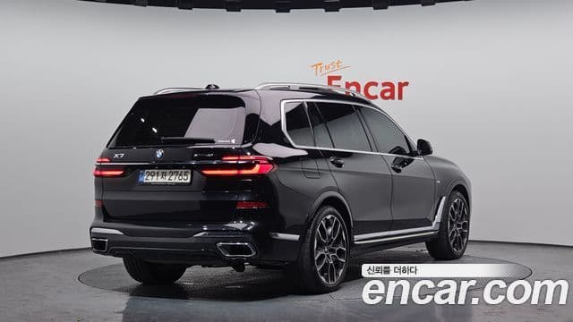 BMW X7 (G07) xDrive 40d M Sport 6인승, 2023 2