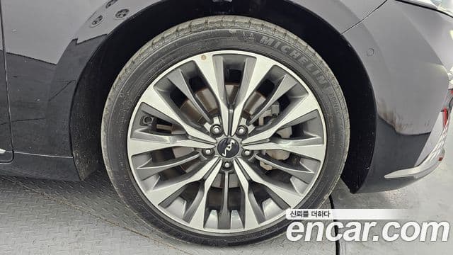 Kia K8 Signature, 2022 все фото