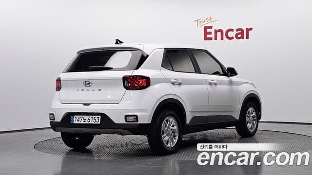 Hyundai Venue Premium, 2023 2