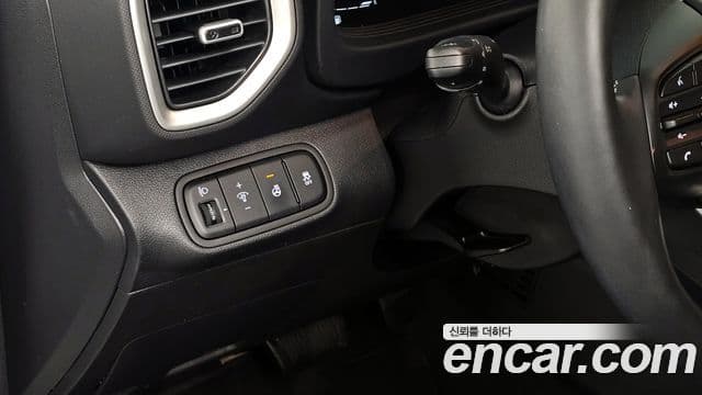 Hyundai Venue Premium, 2023 17