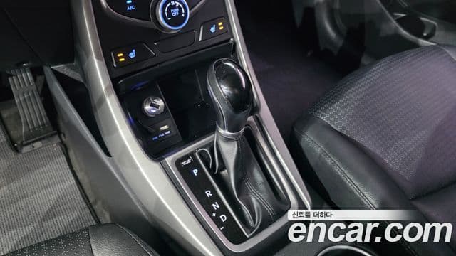 Hyundai The / новый New Avante 빌트인캠2 — базовая версия - Built-in Cam 2, 2015 9