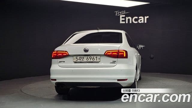 Volkswagen New Jetta 6세대, 2015 4
