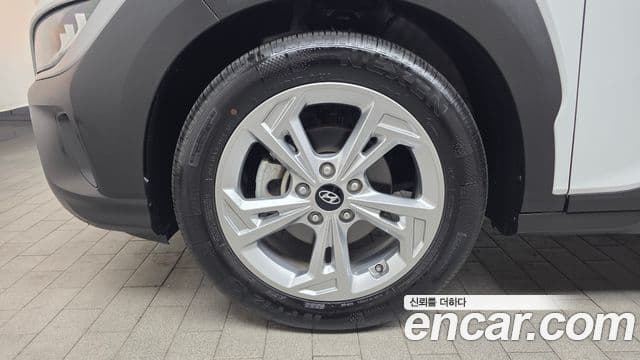 Hyundai The / новый New Kona Smart, 2022 все фото