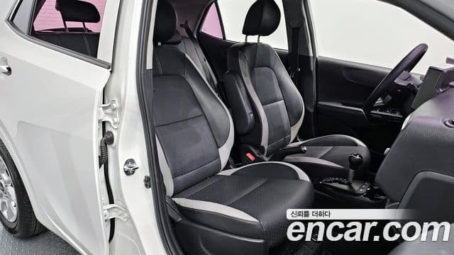 Kia All New Morning (JA) Luxury, 2019 10