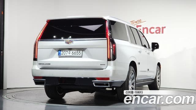 Cadillac Escalade 5세대 ESV Premium Luxury Platinum, 2023 2