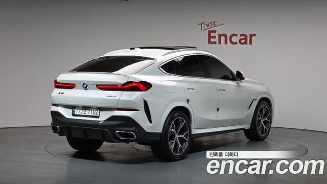 BMW X6 (G06) xDrive40i M Sport, 2022 2