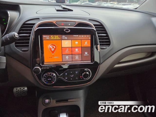 Renault Korea(Samsung) QM3 Signature, 2016 12