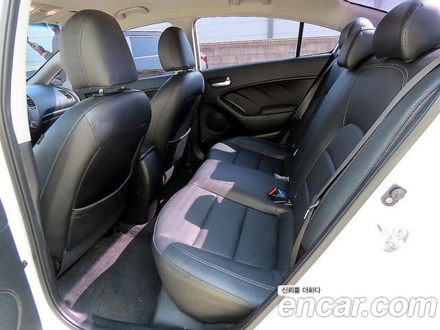 Kia K3 Deluxe, 2015 6