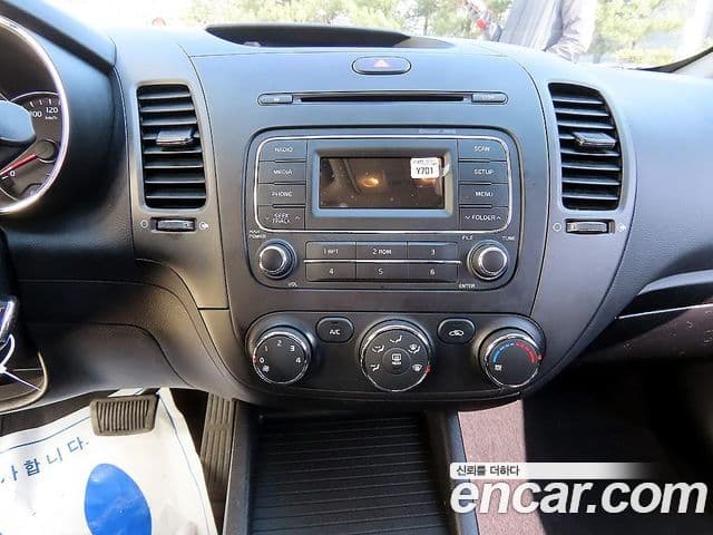 Kia K3 Deluxe, 2015 13