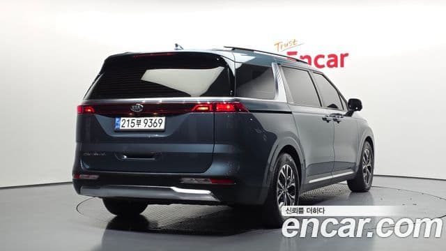 Kia Carnival 4세대 Signature, 2021 2