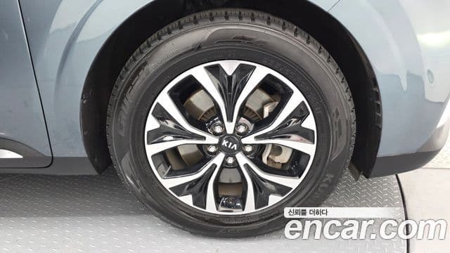 Kia Carnival 4세대 Signature, 2021 все фото