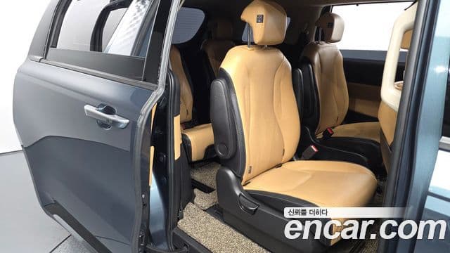Kia Carnival 4세대 Signature, 2021 12