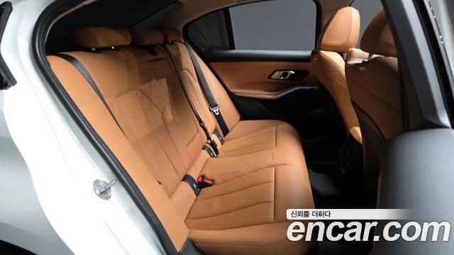 BMW 3시리즈 (G20), 2025 12