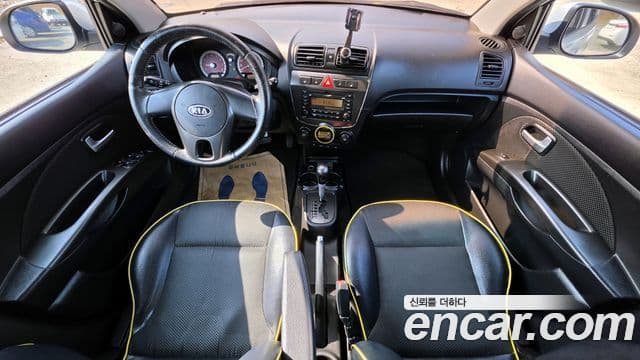 Kia 뉴모닝 люксовая версия Black Premium, 2011 7