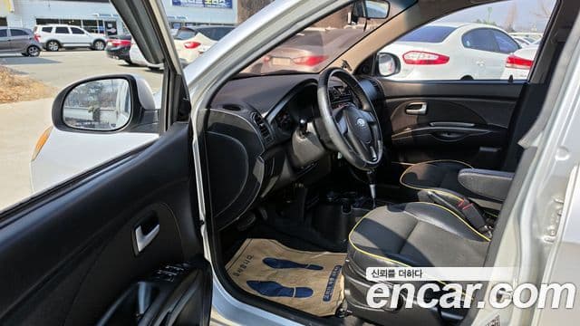 Kia 뉴모닝 люксовая версия Black Premium, 2011 10