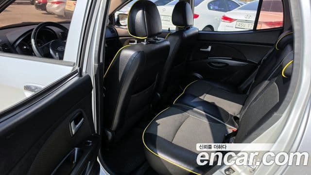 Kia 뉴모닝 люксовая версия Black Premium, 2011 11