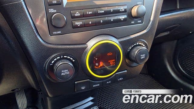 Kia 뉴모닝 люксовая версия Black Premium, 2011 16