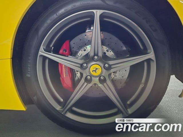 Ferrari 458 Italia, 2011 7