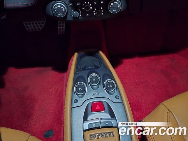 Ferrari 458 Italia, 2011 13